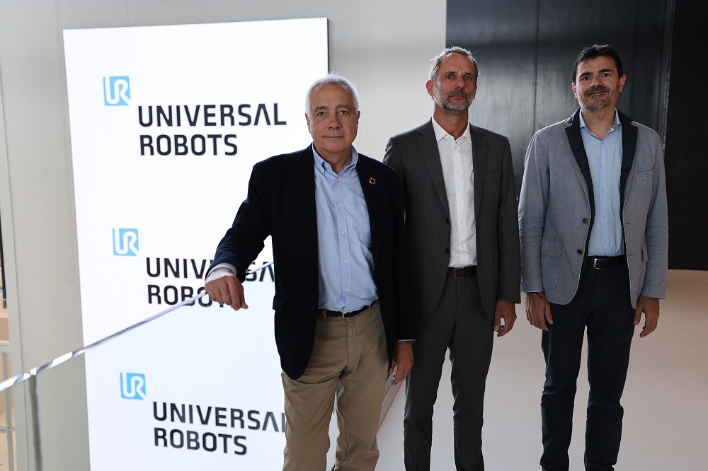 Universal Robots incorpora sus cobots en el ecosistema de industria 4.0 de DFactory Barcelona