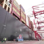 El Port de Barcelona conecta el primer barco al sistema OPS de la terminal BEST